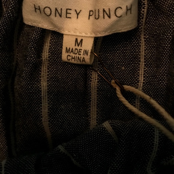 NWT size M Honey Punch chambray dress - Picture 5 of 5